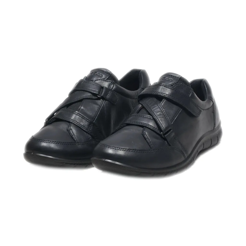 Ecco Flat Shoes Leather Black Colour For Women