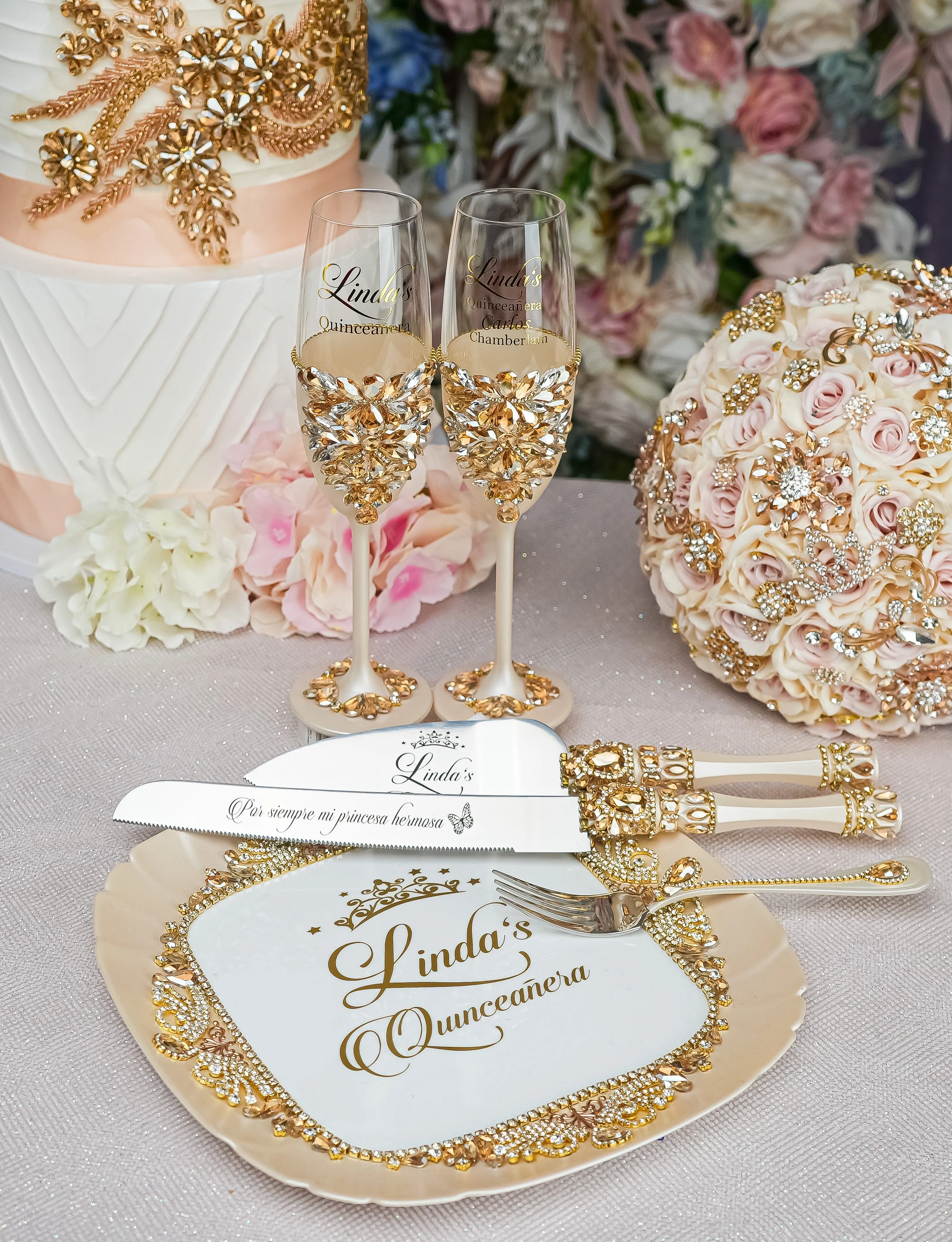 Gold quinceanera kneeling pillow, shoes pillow