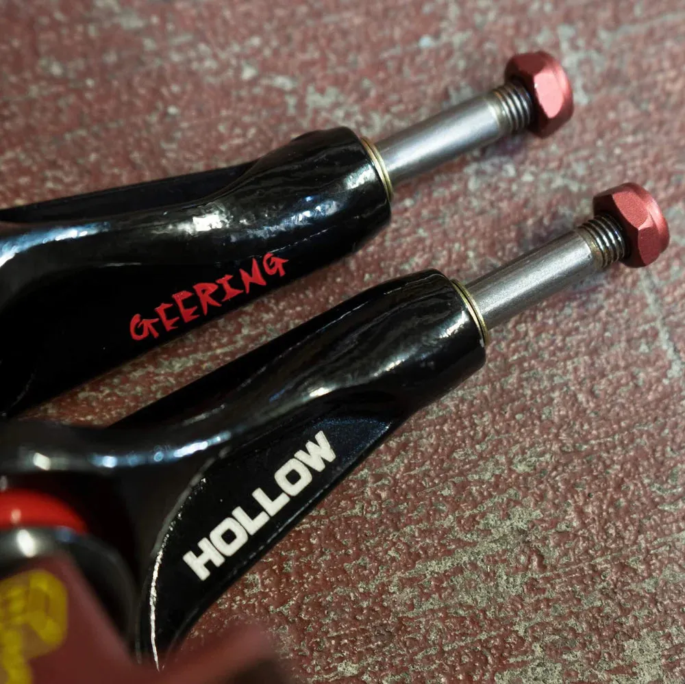 INDEPENDENT TRUCKS BREANA GEERING HOLLOW BLACK/RED